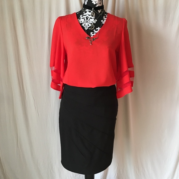 Red Bell Sleeve Tunic Swing Blouse Contrast Mesh Panels on Sleeves, NWOT, Small - Picture 15 of 15